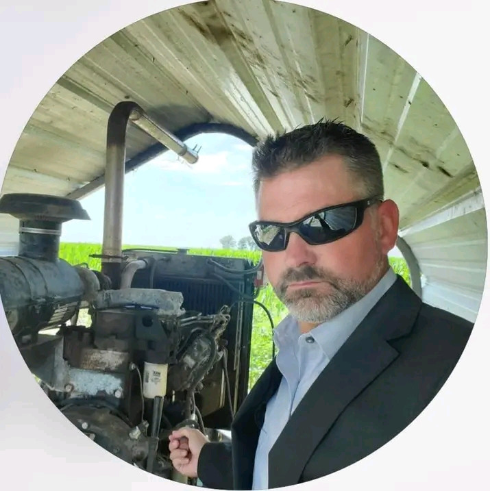 Investor Image Missing